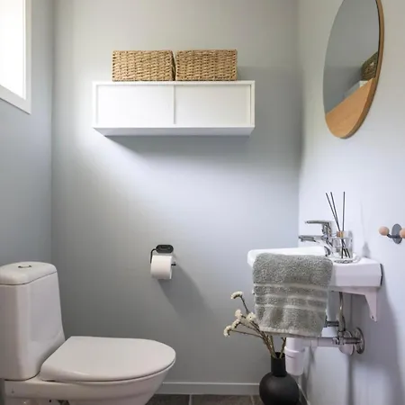 Semesterbostad Sentrumsnaer Bolig *